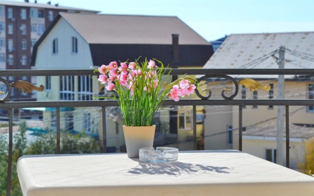 Avenyu Hotel
