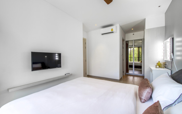 Апартаменты Три спальни с видом на море и озеро