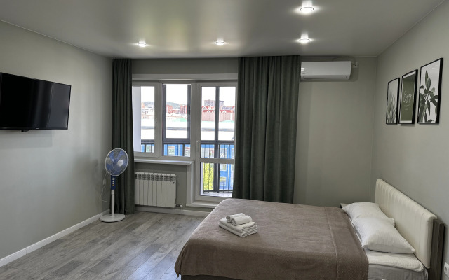 na Smolina. 61 (Green-room) Apartments