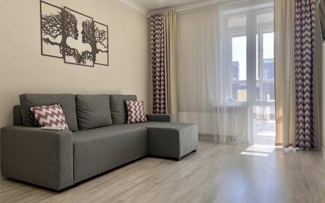 Cozy apartment near the shopping center Planeta