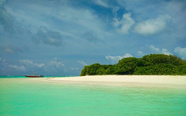 Отель Viluveli Beach Maldives