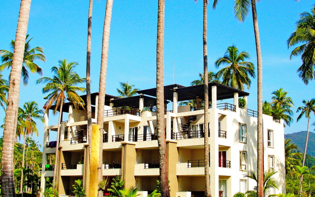 Siam Royal View Apartments
