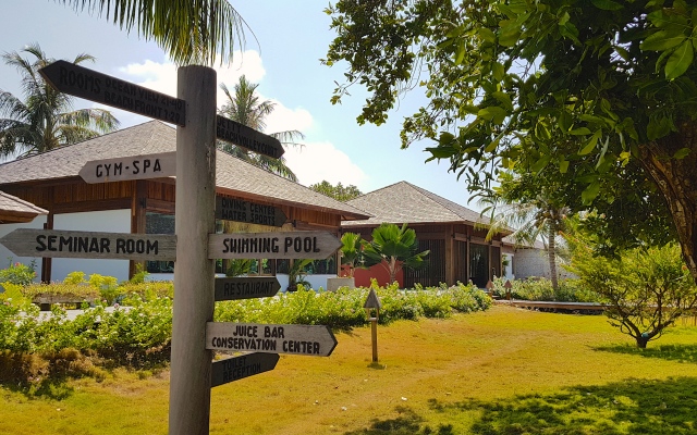 The Barefoot Eco Hotel