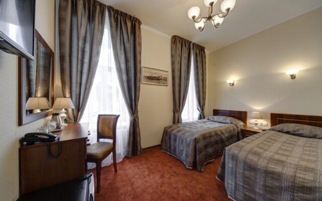 Sonata Nevsky 5 Dvorcovaja ploshhad' Hotel