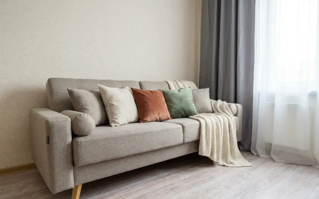 Апартаменты Светлые Недалеко от Моря от LetoApart