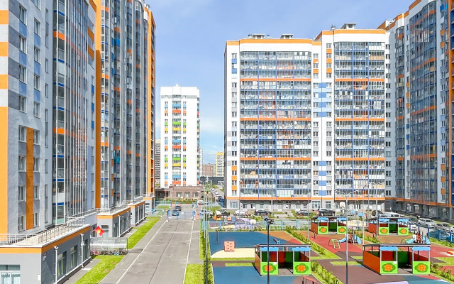 Prostornaya S Bolshim Kolichestvom Spalnykh Mest Flat