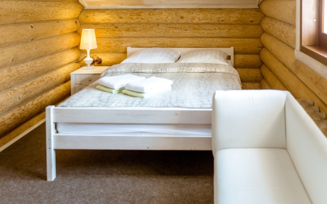 Paratunka Guest House