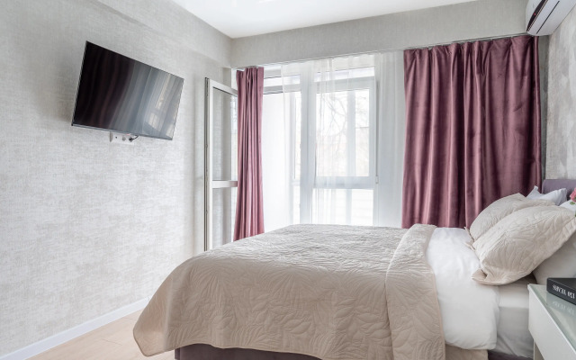Svetlaya s panoramnymi oknami. MPS 82 Flat