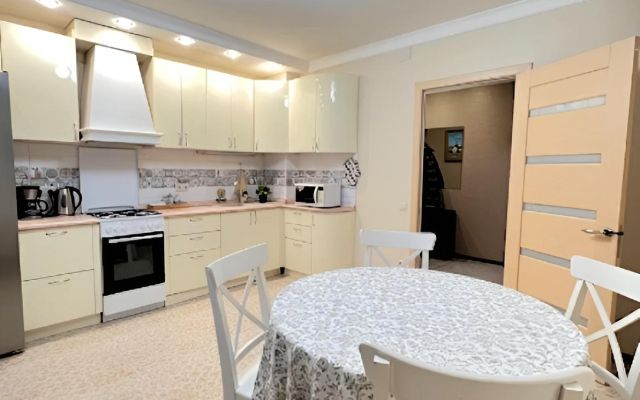 Апартаменты на Салиха Батыева 21