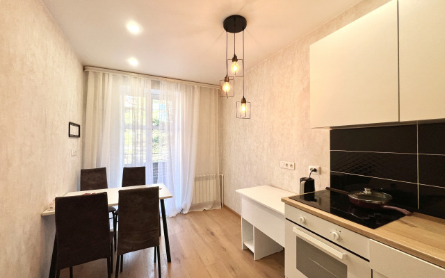 Ryadom S Morem Kvartiry54 Flat