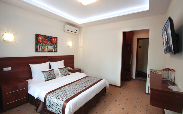 NeChaev Hotel