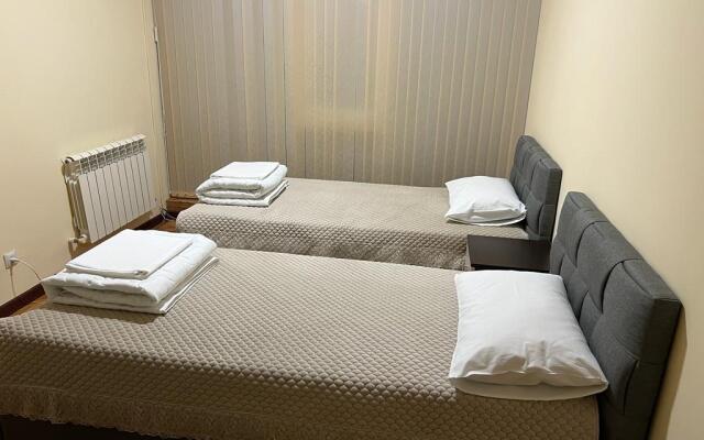 Shalbuzdag Guest House