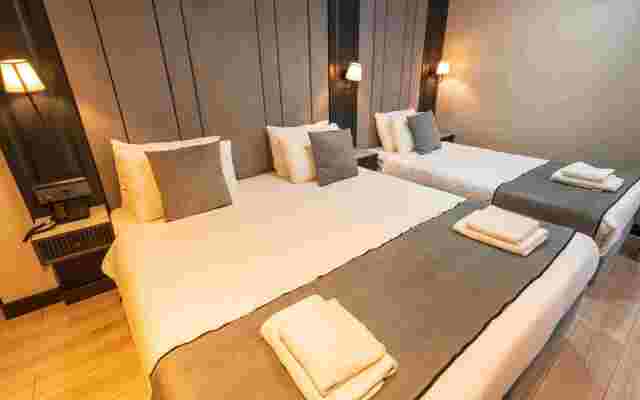 Express Plus Hotel