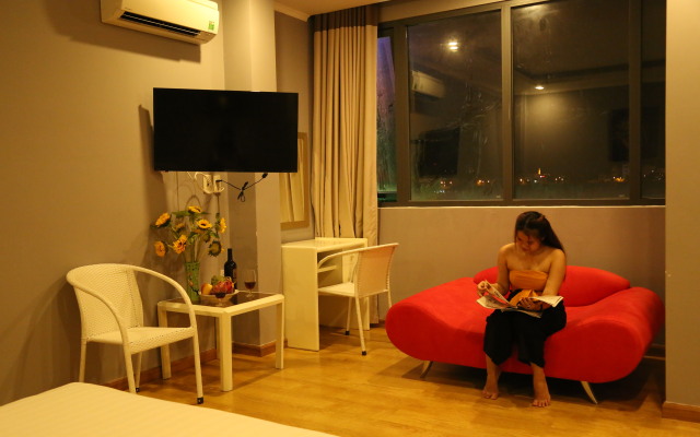 Kaka  Hotel