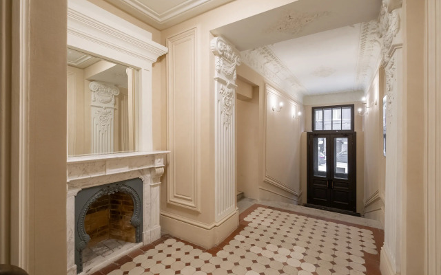 Na Serpukhovskoy Flat