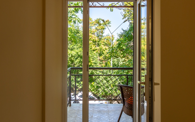 Hillside City Center Boutique-Hotel