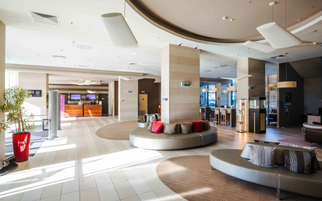 Отель Меркюр Сочи Центр