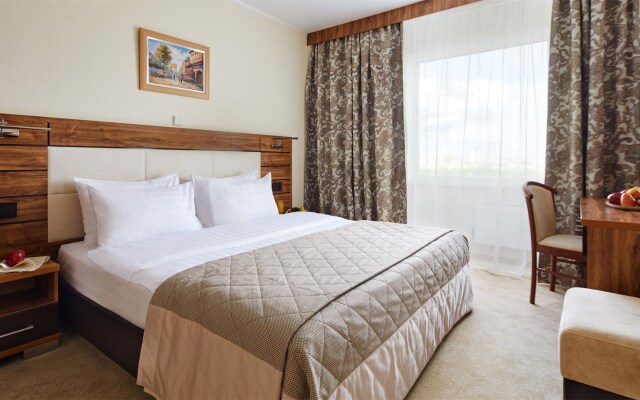 Aristokrat Oficial'nyj partnyor Otelya «Del'ta» Izmajlovo Hotel