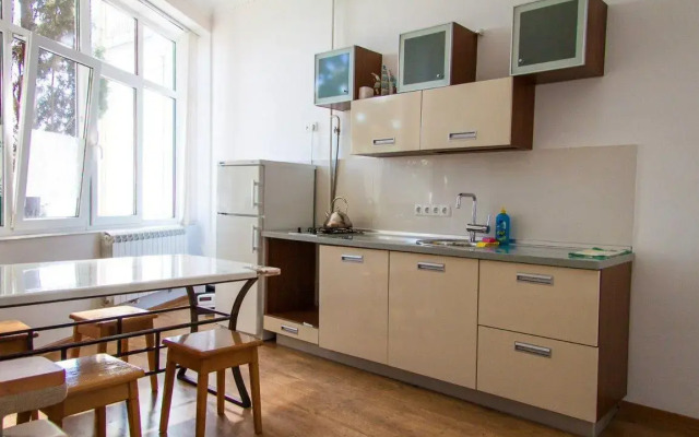 Apartments Uluchshennye Dvukhmestnye S Balkonom 2/2