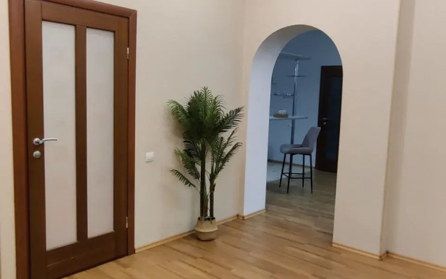 Yevrodvushka na Solnechnoy (Samara) Flat