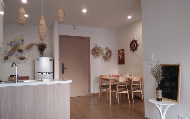 La mer Halong Apartments
