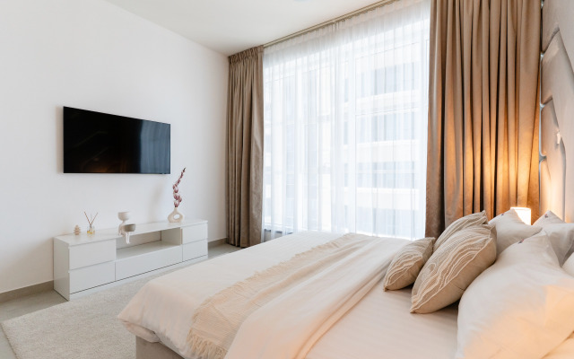 Trekhkomnatnaya Kvartira v Serdtse Dubay Mariny Apartments