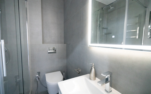 S Otdelnoy Spalney LS-Soft Blue S vidom na more i gory Apartments