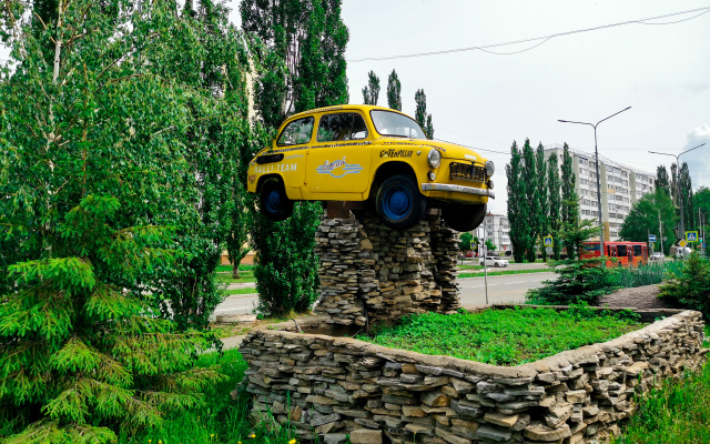Oskar Hotel