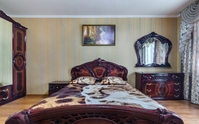 Na Prospekte Kosmonavtov Apartments