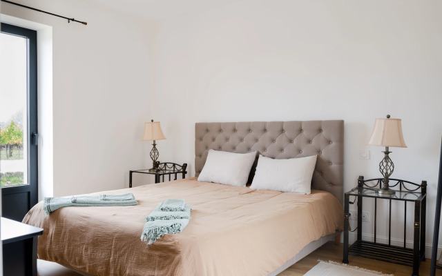 Гостевой дом L'Eperonnete surrounded by vineyards, 5* classification