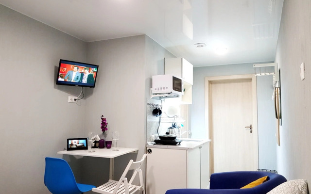 KvartiriS Na Oktyabr'skom Pole Apartments