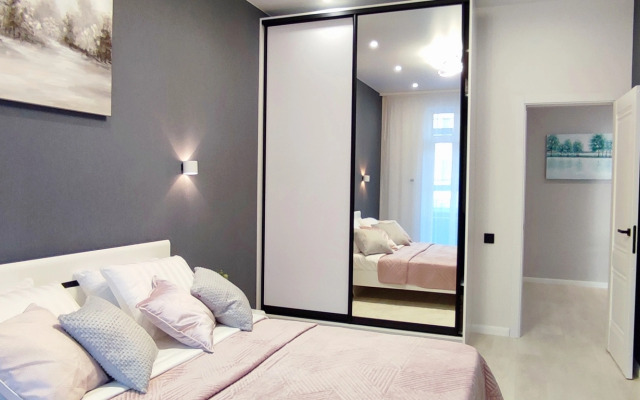 2kh Komnatnye Apartamenty Kranzdeluxe White 1