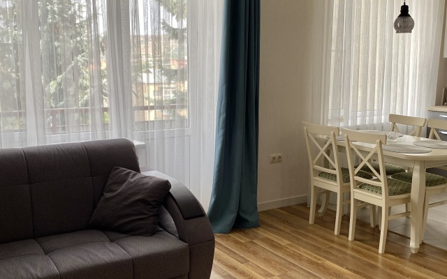 Квартира Просторная на Тихой Улице