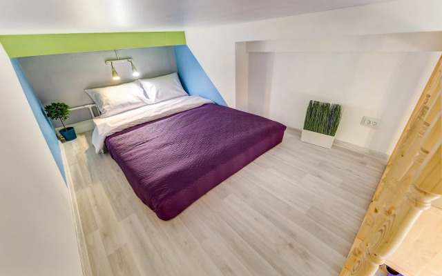 Апартаменты 2 на Лиговском проспекте (ЛИГ2)