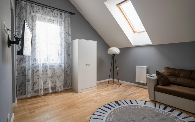 Вилла Загородный дом у озера в Подмосковье