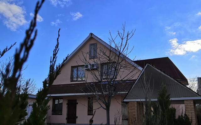 Dom Na Sadovoj 30-A Guest House