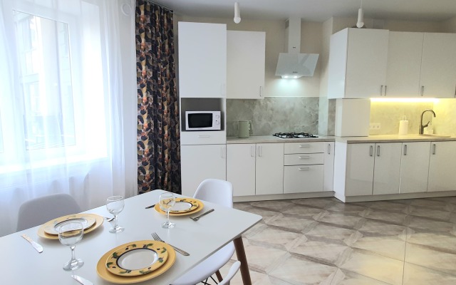 Zolotye Dyuny Flat