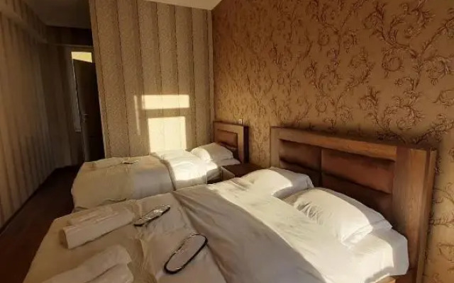 Hotel Sky Star