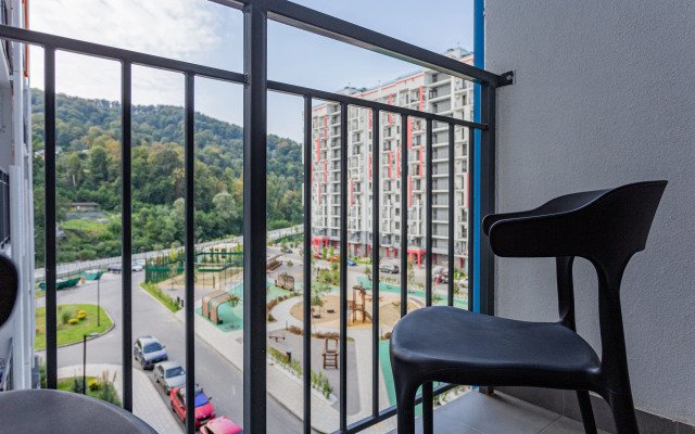 Prostornaya Studiya na 5 Etazhe Flat