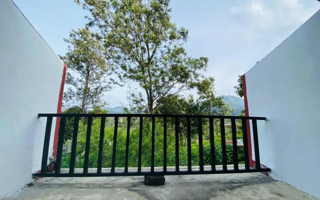 Курортный отель The Tea Tree Resort