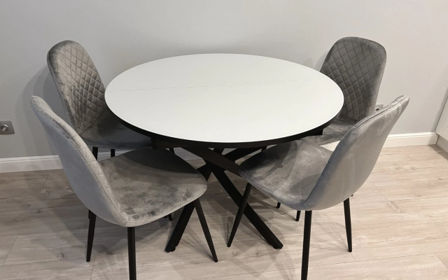 Na Zelyonom Bulvare 25 Flat