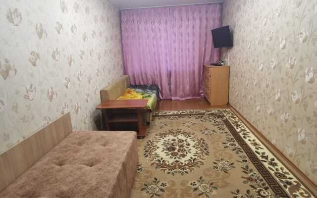 Trekhkomnatnaya Kvartira V Serdtse Goroda Nefteyugansk Apartments