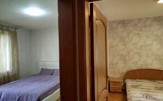 Квартира трехкомнатнaя с видом на паpк Побeды