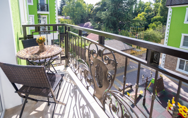 Red Apartments Art Layt Siti Apartament VidmayerApartments