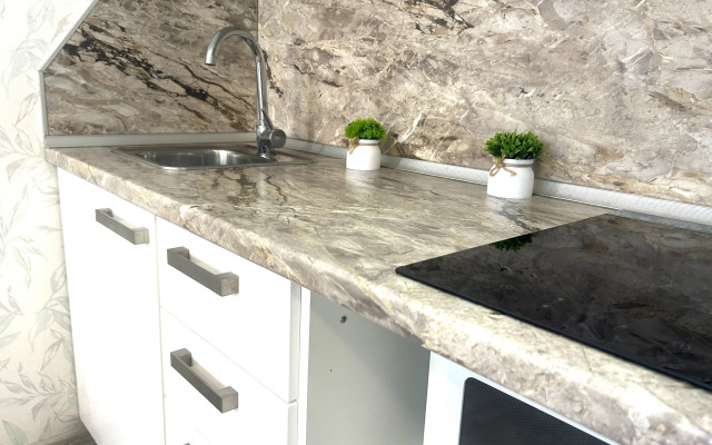 Студия Недалеко от Центра