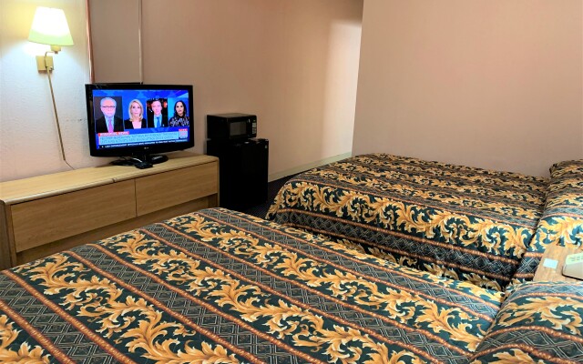 Отель Red carpet Inn & Suites