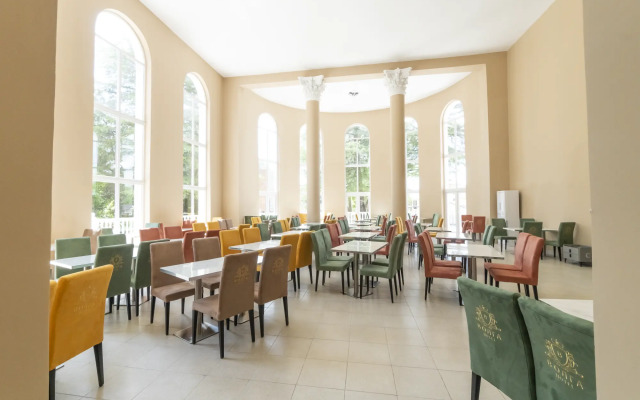 Отель Волга