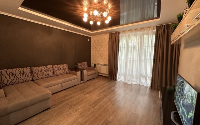 Na Ulitse Mate Zalki 7А Apartments