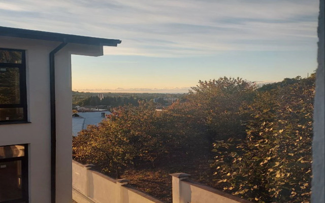 Dzenkhoum Prioritet Flat