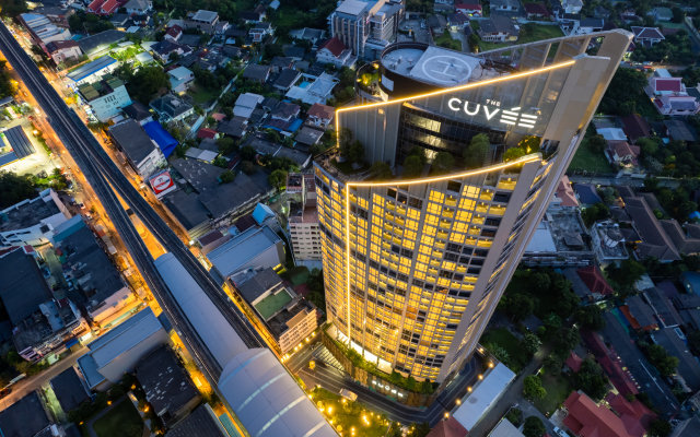 Отель Oakwood Suites Tiwanon Bangkok